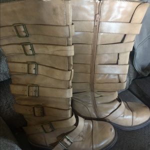 Torrid boots size 9